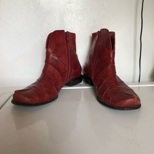 ✨Cool Funky Red Boots✨